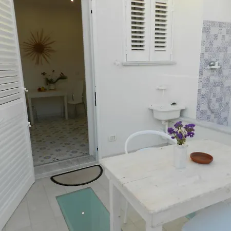 A Pochi Metri Dal Mare بيت للعطل