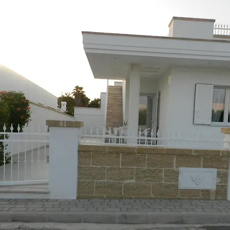 بيت للعطل A Pochi Metri Dal Mare