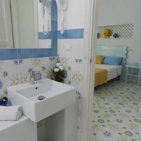 A Pochi Metri Dal Mare Holiday home *